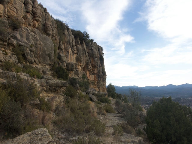 Senda hacia la Cueva