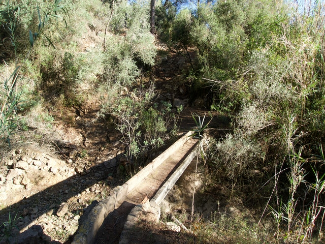 Cruzamos el Barranco